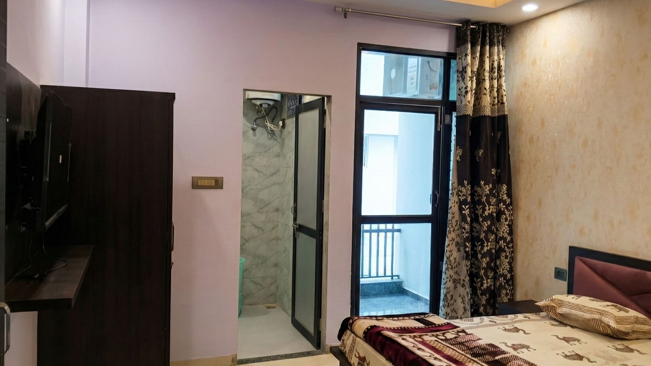 Photo of Bedroom in Khatu