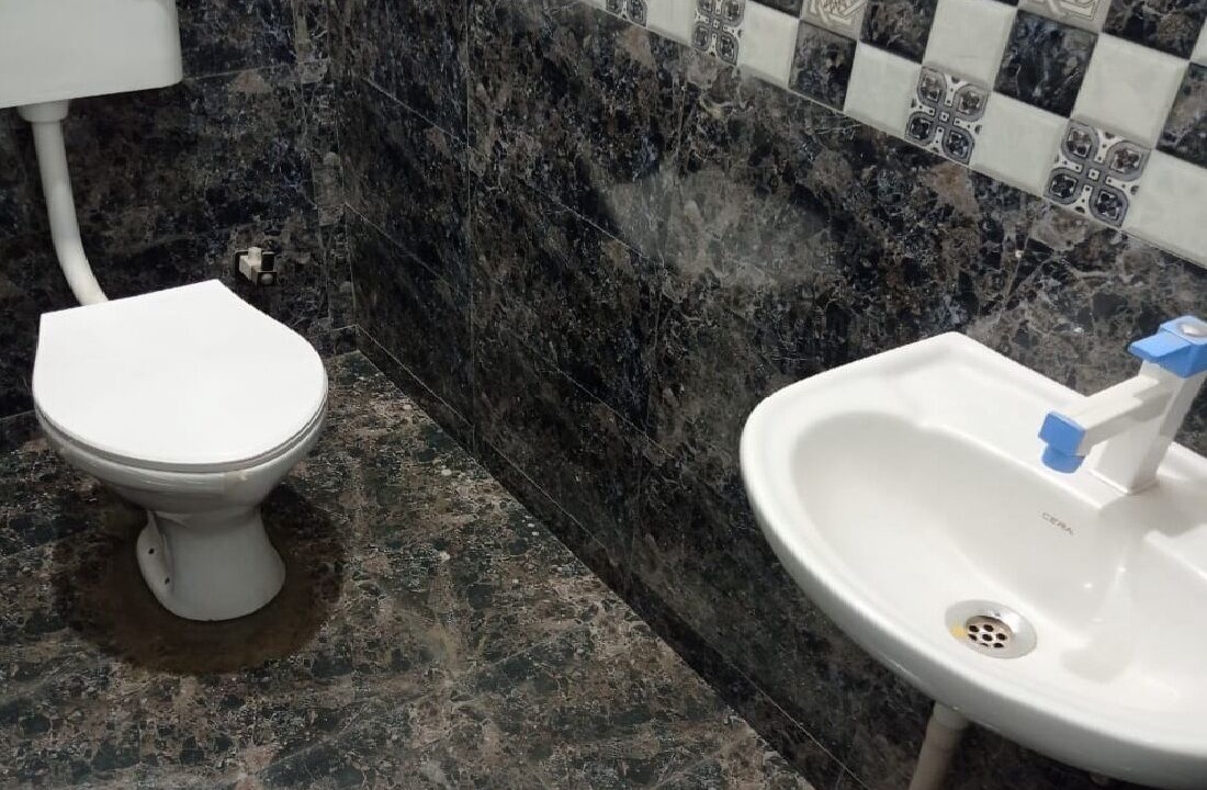Photo of Bathroom in Amer