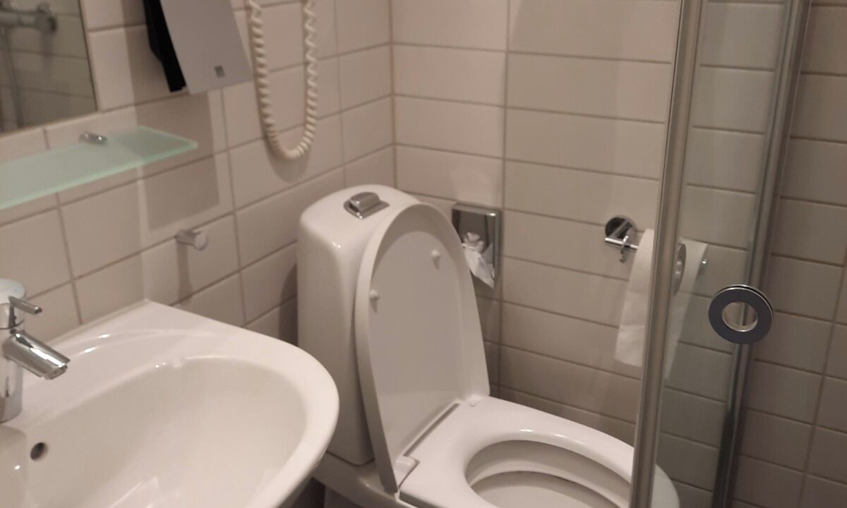Photo of Bathroom in Amer