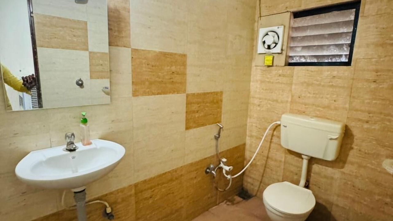 Photo of Bathroom in Morshi