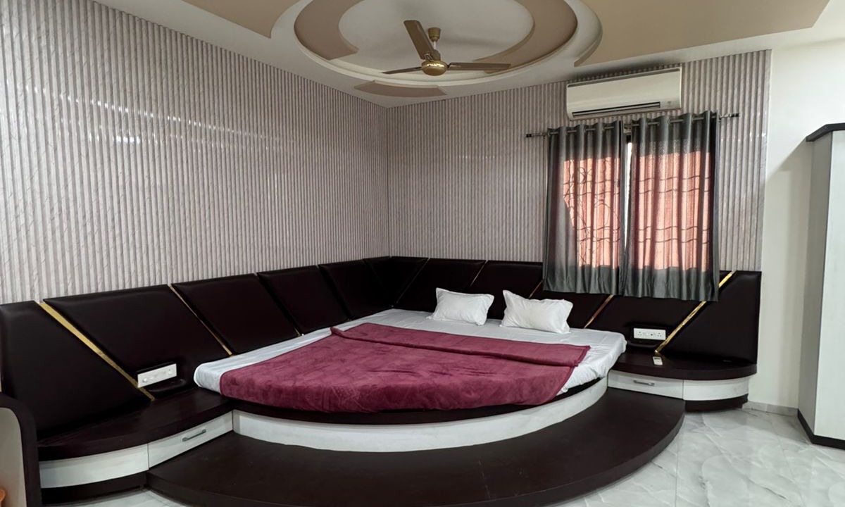 Photo of Bedroom in Morshi