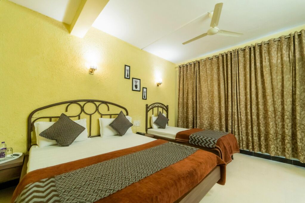 Photo of Bedroom in Mahabaleshwar