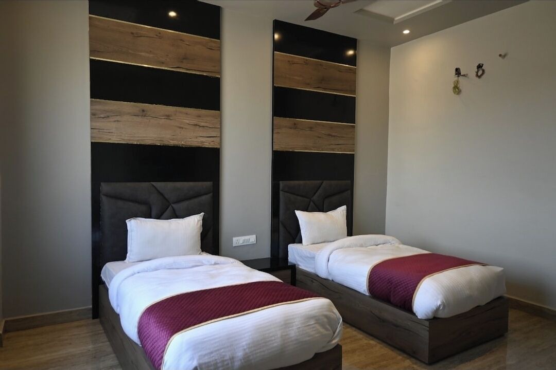Photo of Bedroom in Shikohabad
