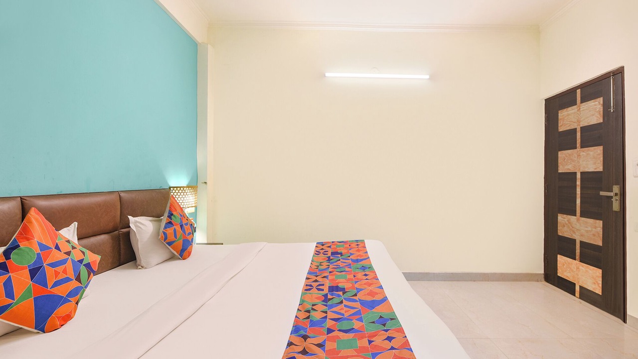 Photo of Bedroom in Sainik Farm