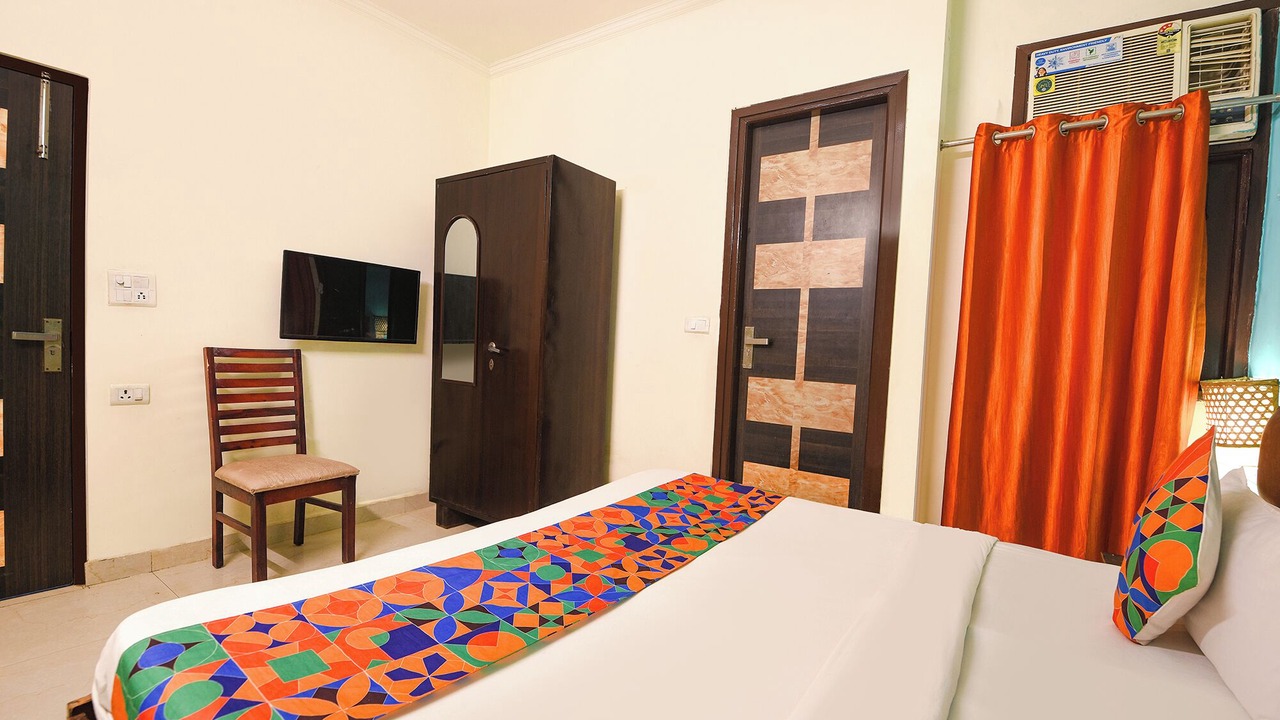 Photo of Bedroom in Sainik Farm