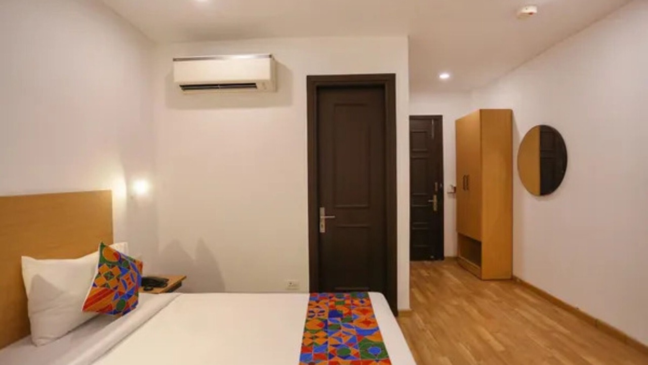 Photo of Bedroom in Daulatabad