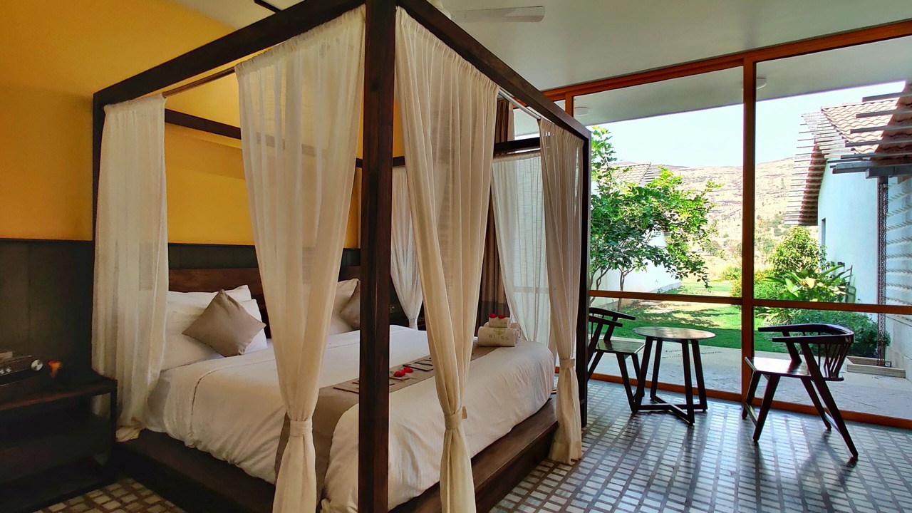 Photo of Bedroom in Igatpuri