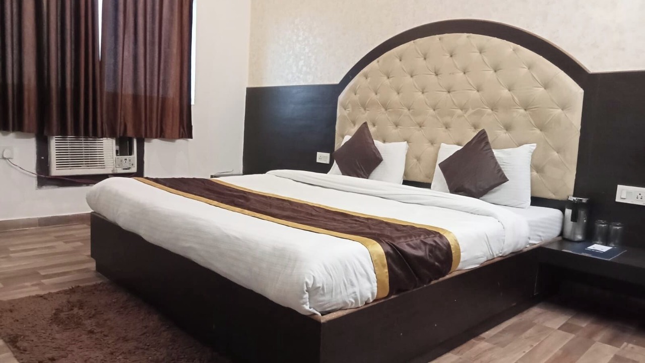 Photo of Bedroom in Bareilly