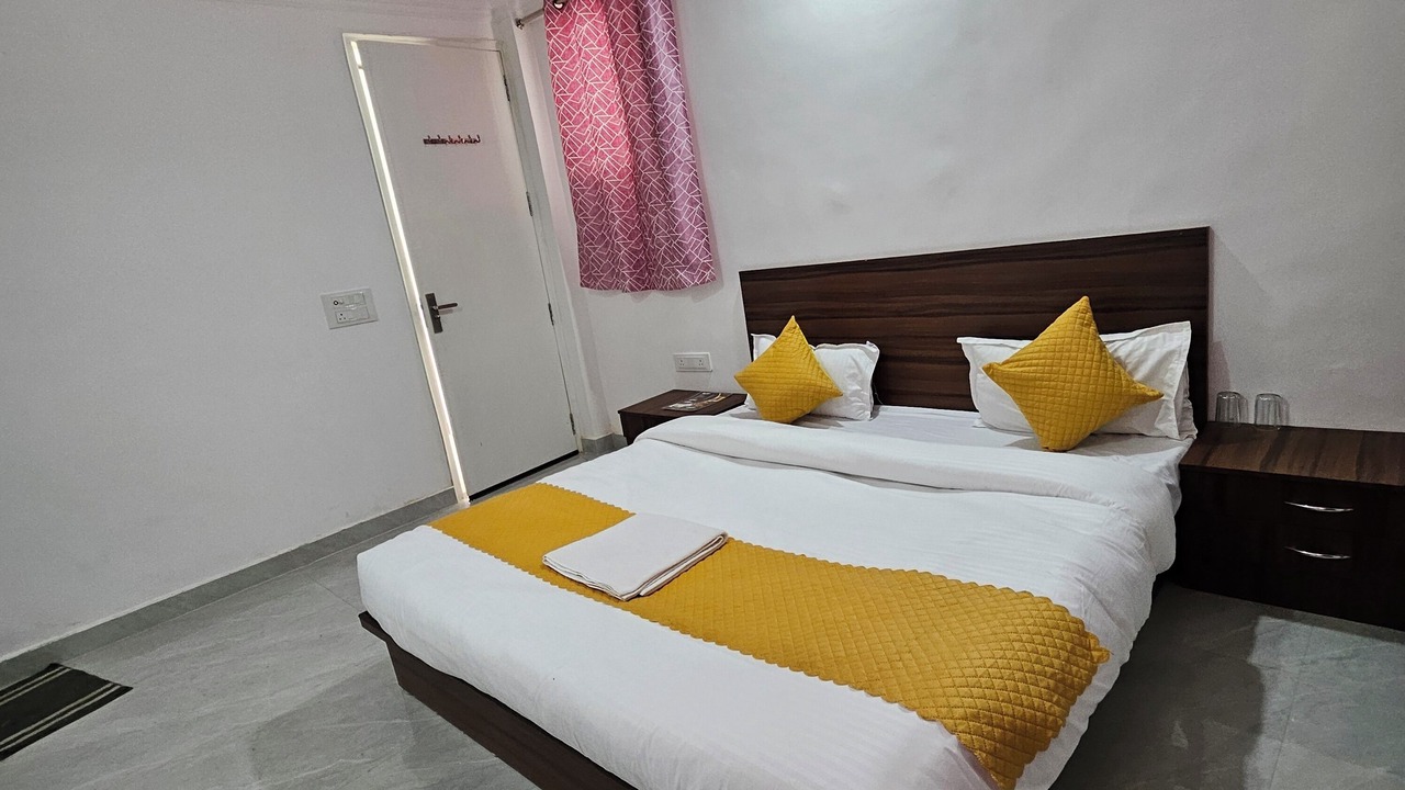 Photo of Bedroom in Tarabganj