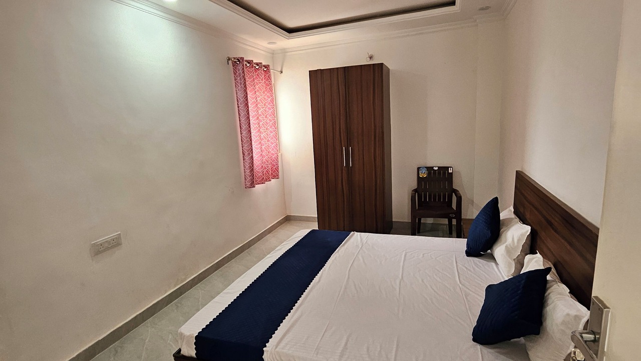 Photo of Bedroom in Tarabganj