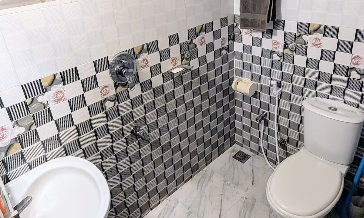 Photo of Bathroom in Motijheel