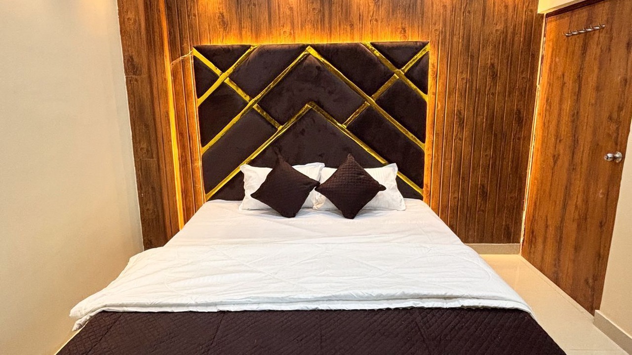 Photo of Bedroom in Varanasi