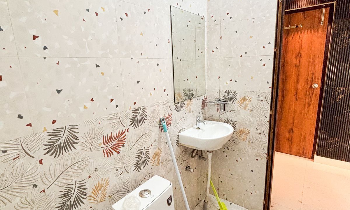 Photo of Bathroom in Varanasi
