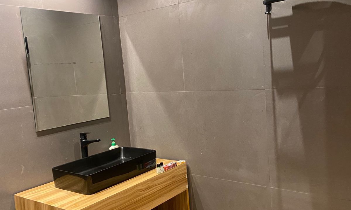 Photo of Bathroom in Lansdowne