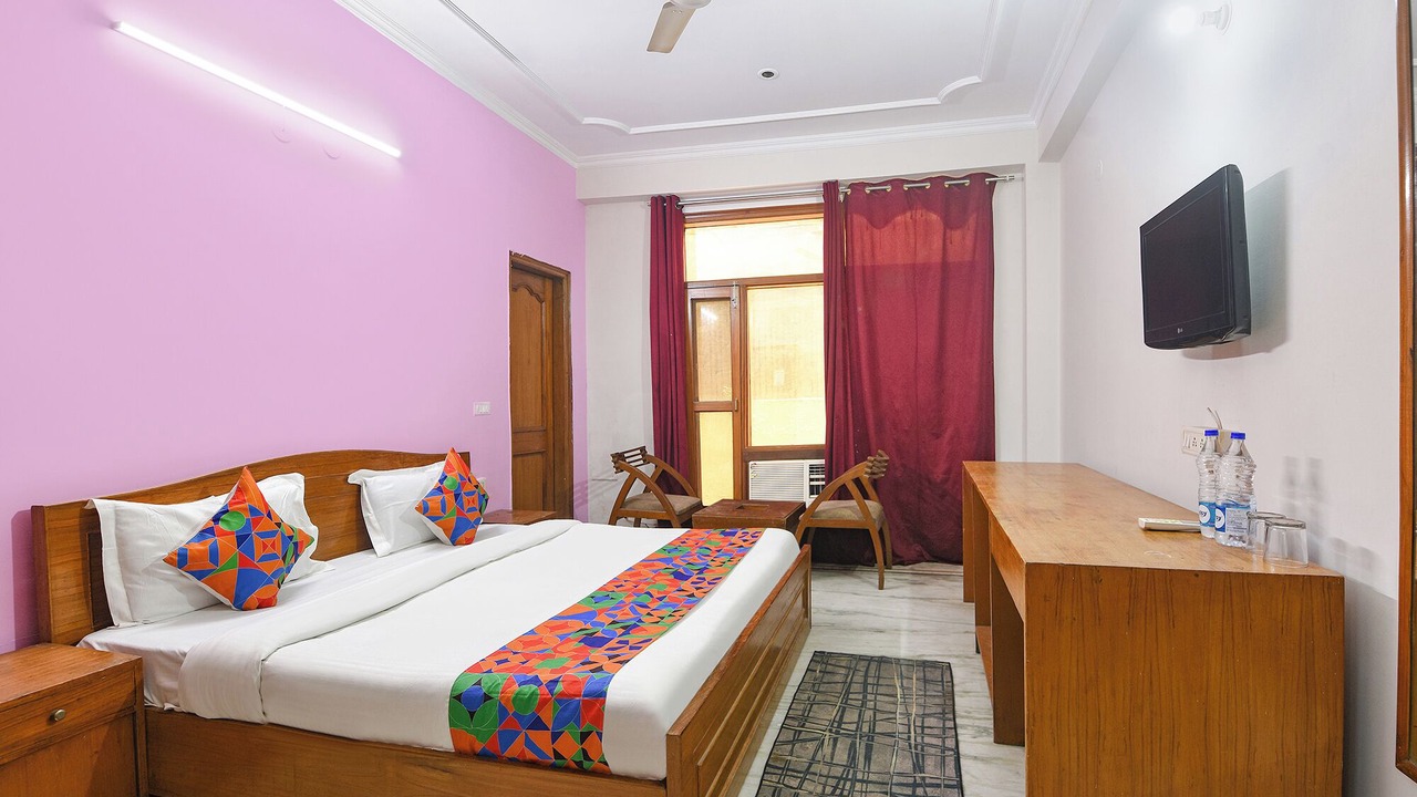 Photo of Bedroom in DLF City