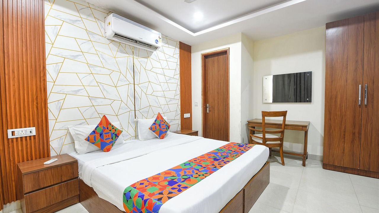 Photo of Bedroom in Jasola