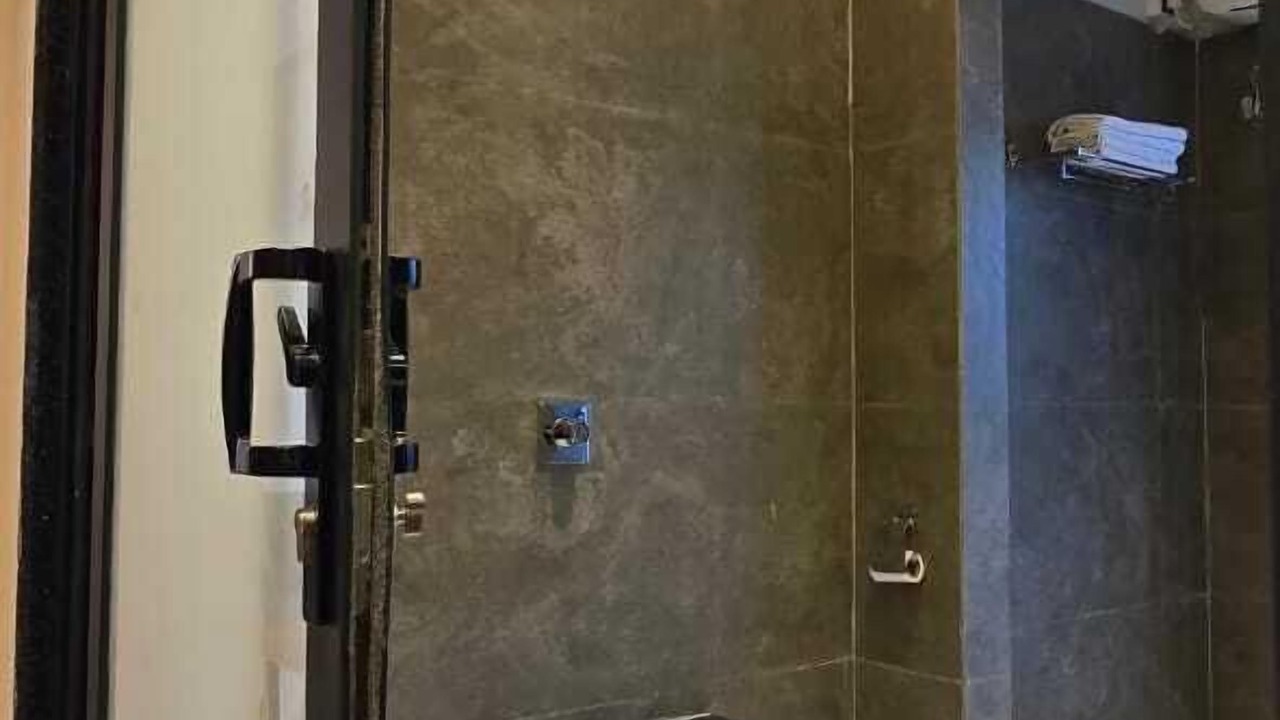 Photo of Bathroom in Abu Road