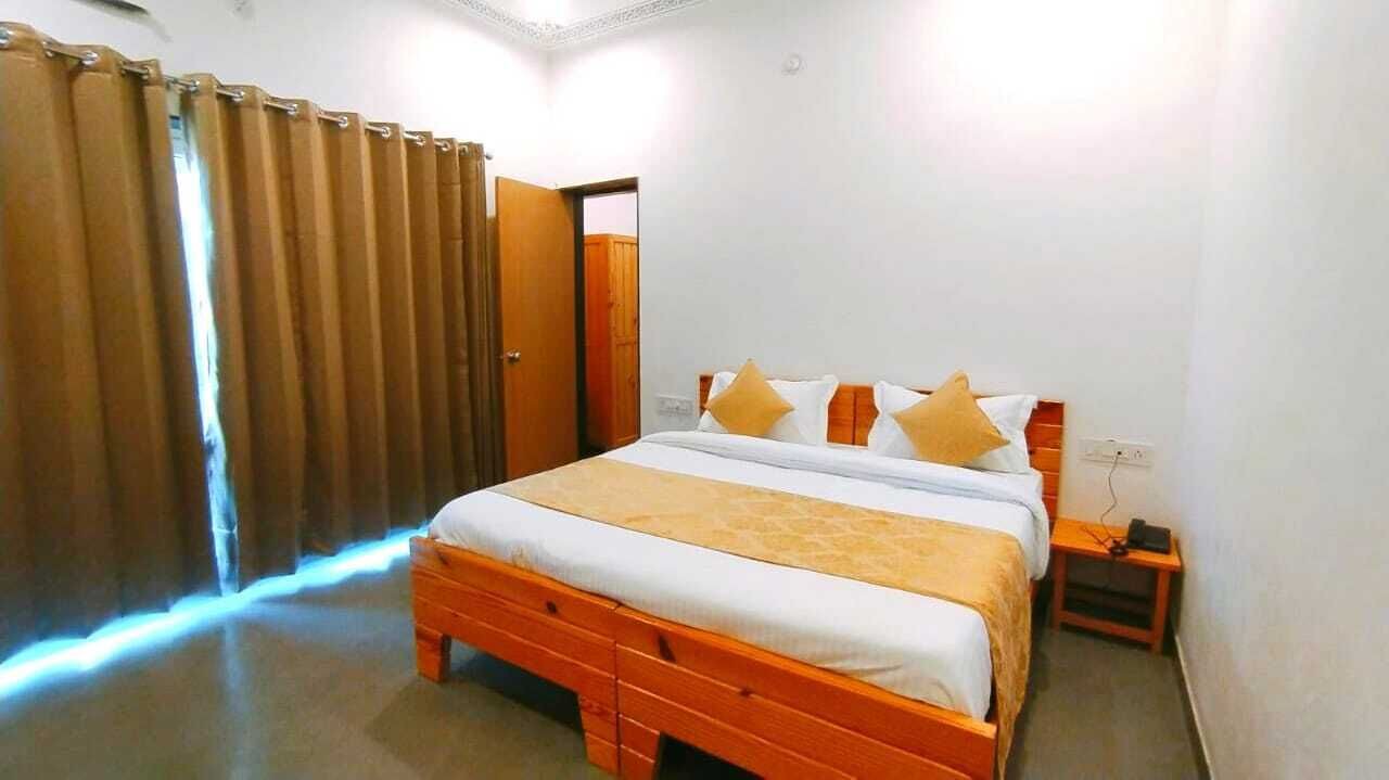 Photo of Others in Bedla