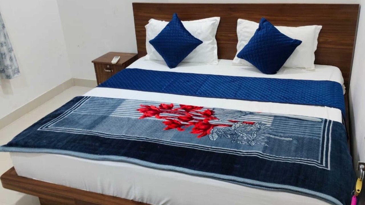 Photo of Bedroom in Khatu