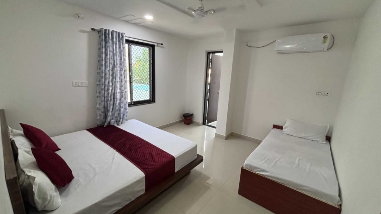 Photo of Bedroom in Khatu