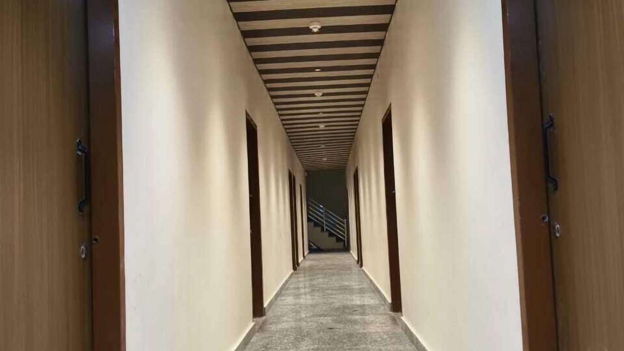 Photo of Livingroom in Mathura