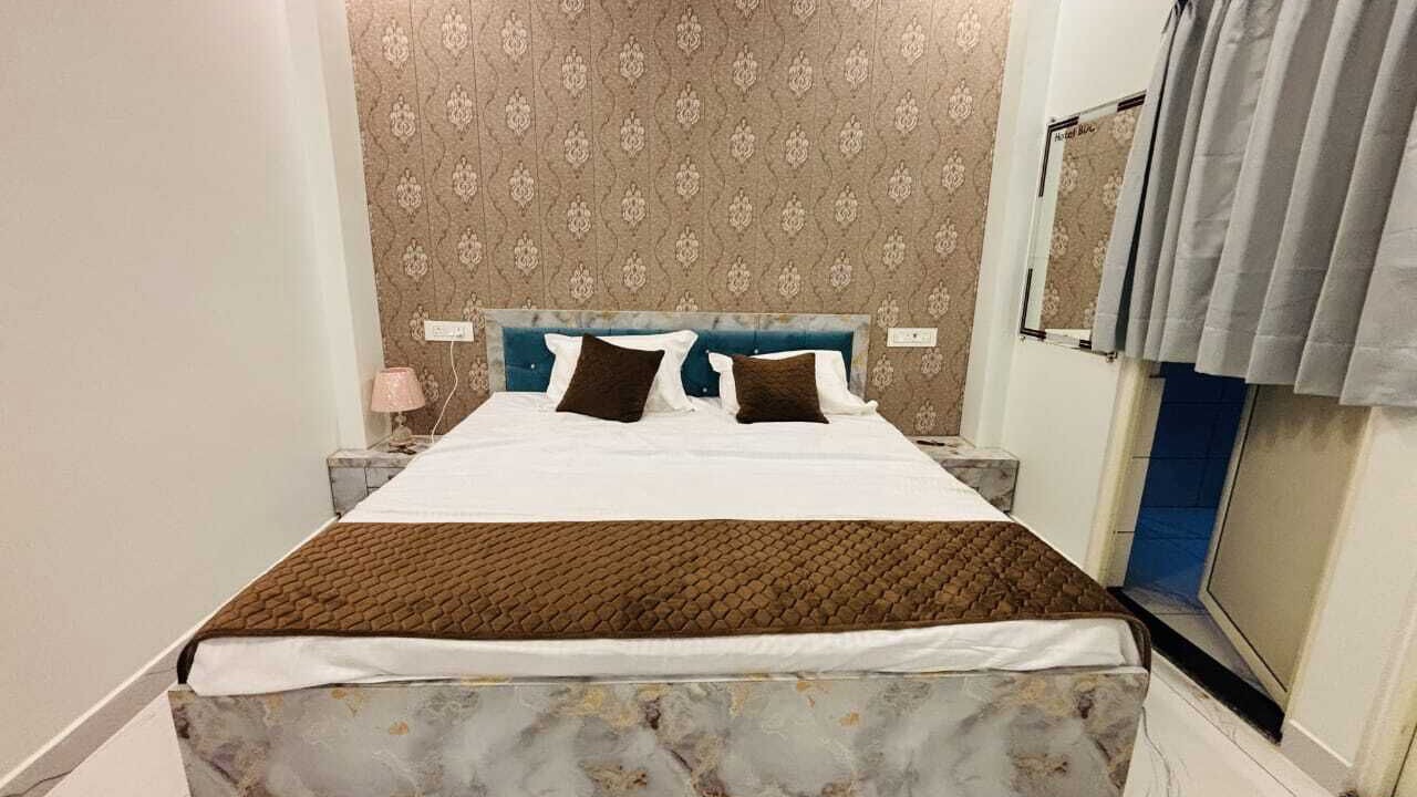 Photo of Bedroom in Naini