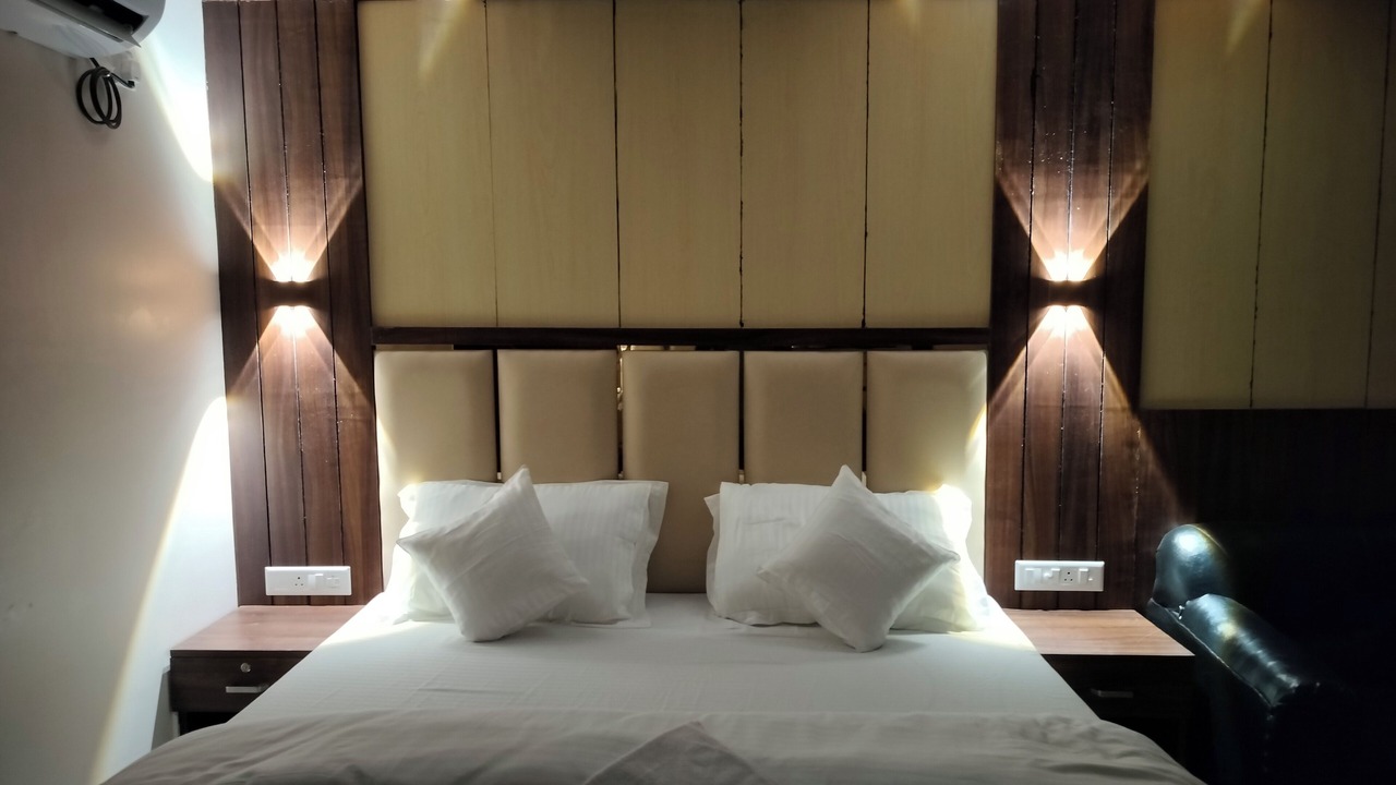 Photo of Bedroom in Mandarmani