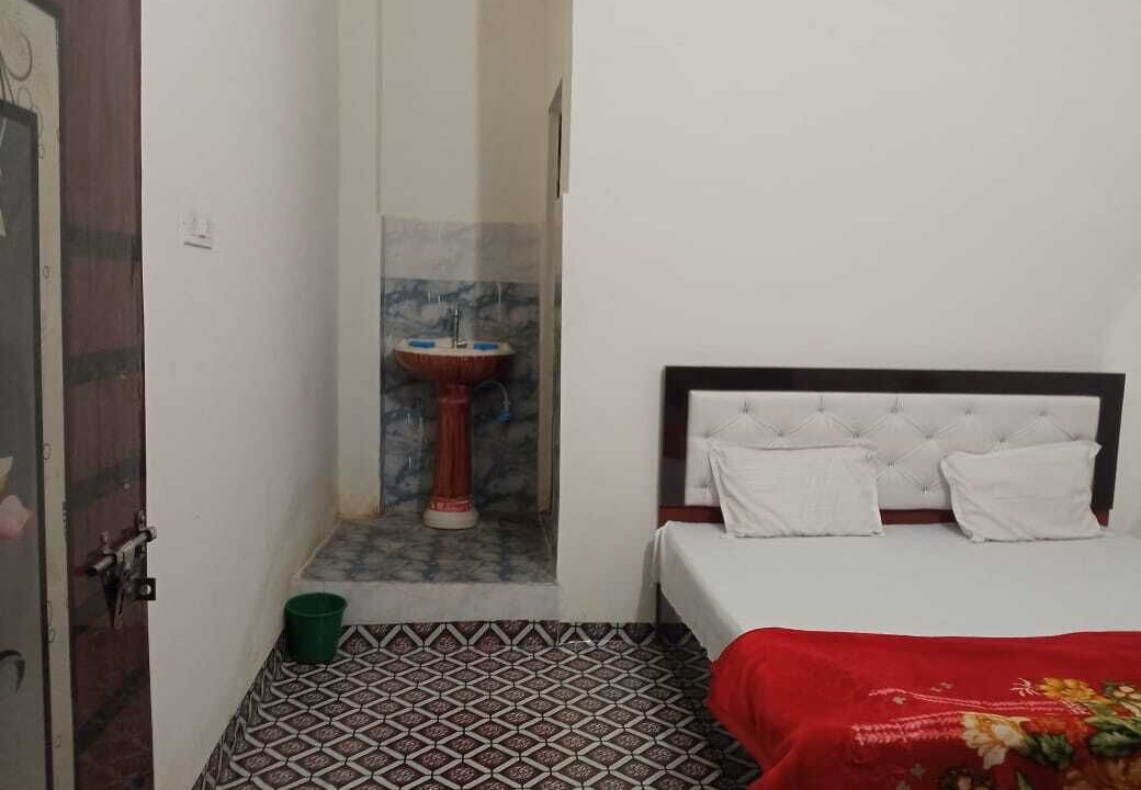 Photo of Bedroom in Pukhrayan