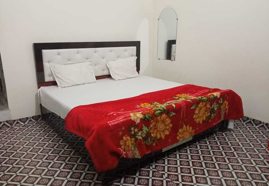 Photo of Bedroom in Pukhrayan