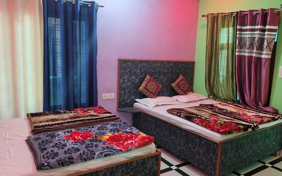 Photo of Bedroom in Rajgarhi