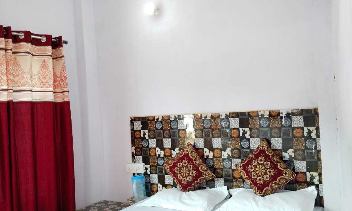 Photo of Bedroom in Rajgarhi