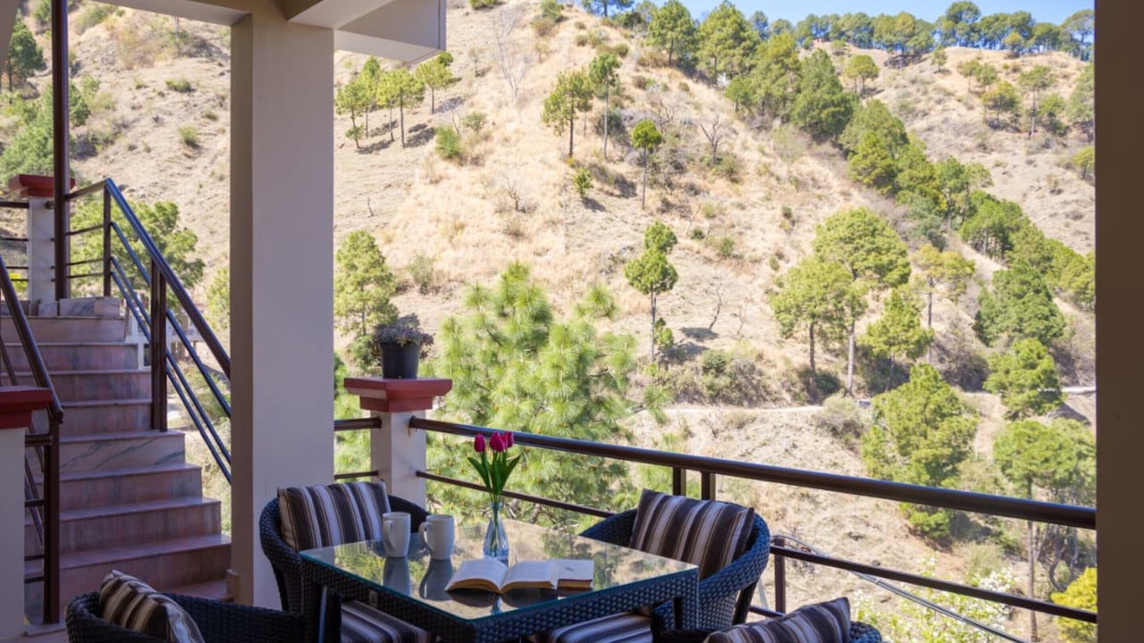 Photo of Bedroom in Kasauli
