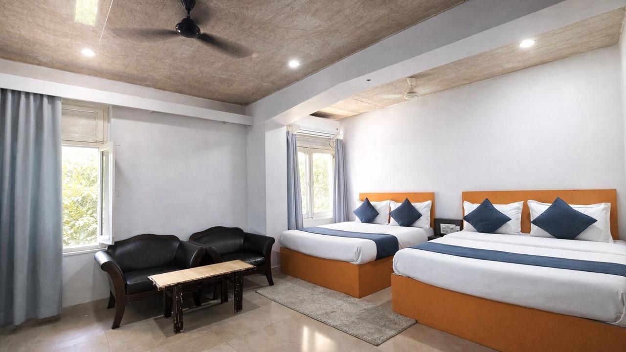 Photo of Bedroom in Mount Abu