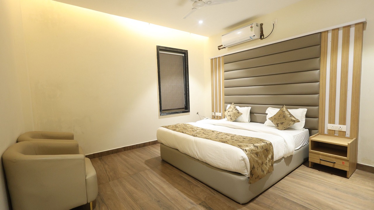 Photo of Bedroom in Gonda