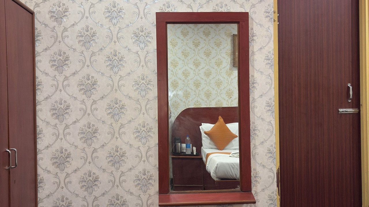 Photo of Bedroom in Vaishali Nagar