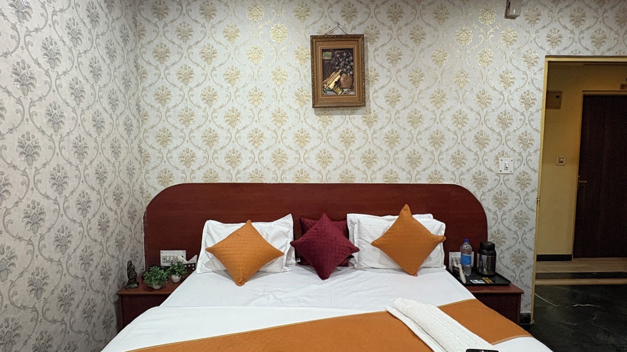Photo of Bedroom in Vaishali Nagar