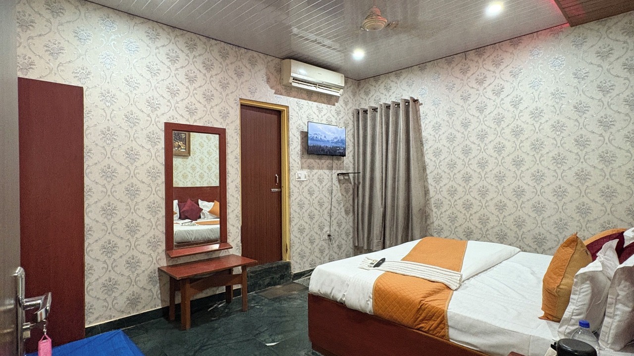 Photo of Bedroom in Vaishali Nagar