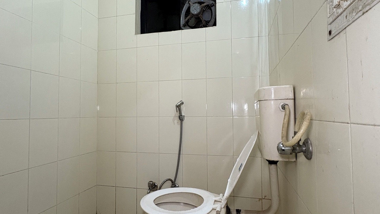 Photo of Bathroom in Vaishali Nagar