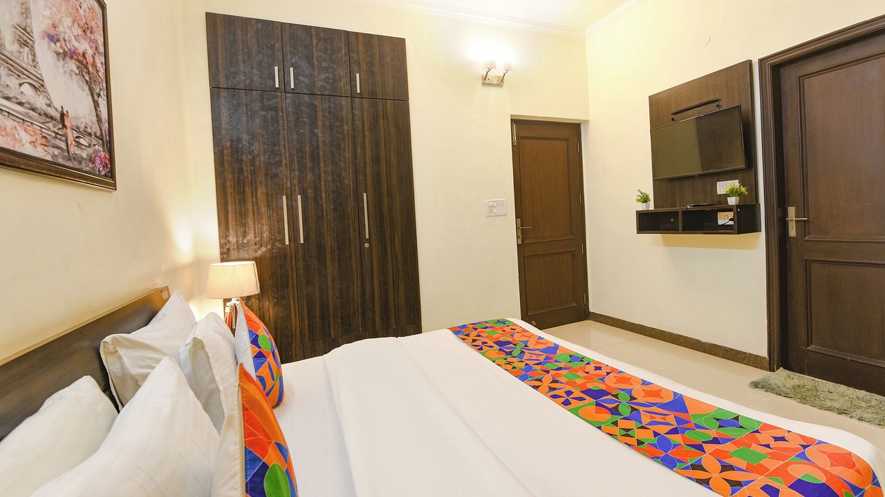 Photo of Bedroom in Gurugram