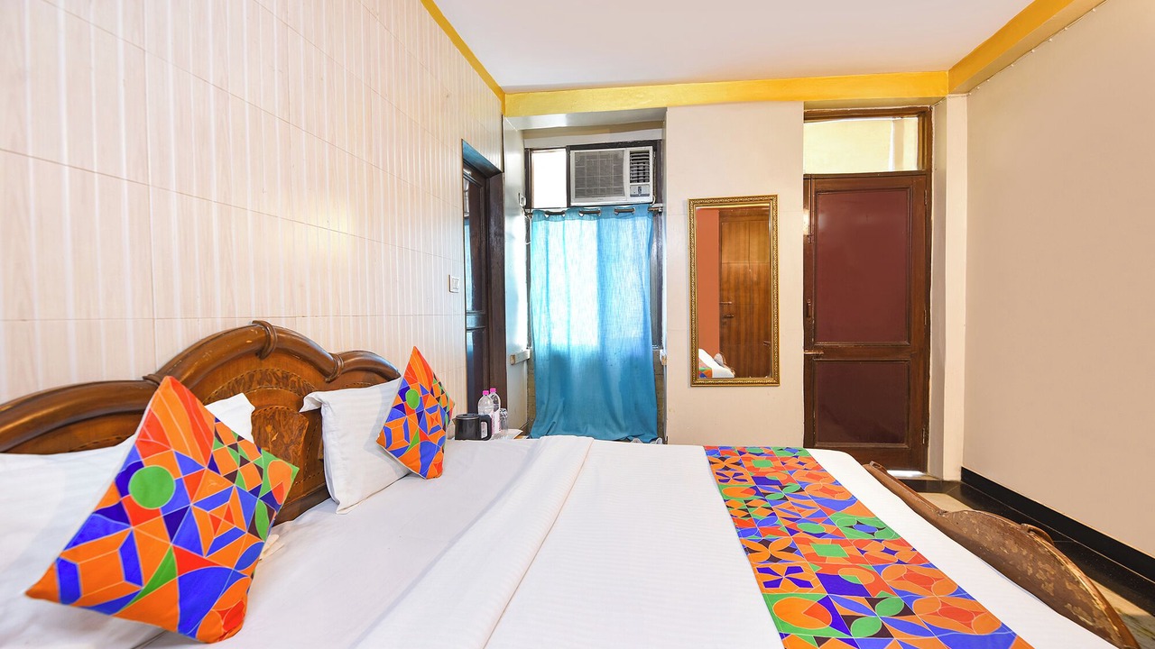 Photo of Bedroom in East of Kailash