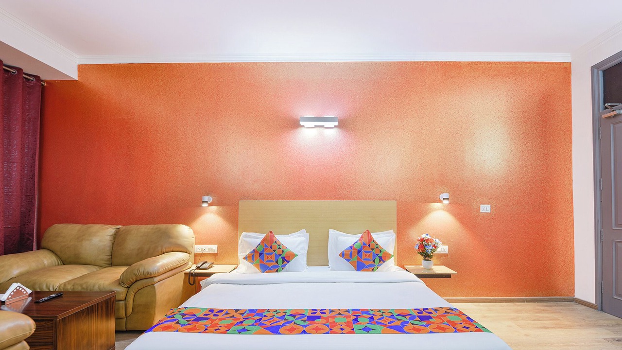 Photo of Bedroom in DLF City