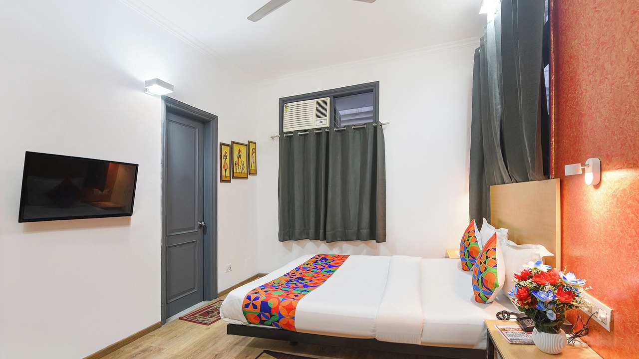 Photo of Bedroom in DLF City