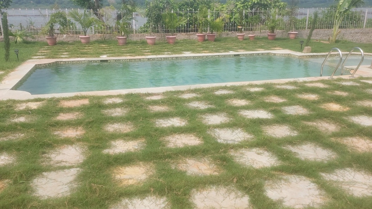Photo of Outdoor in Kasrawad