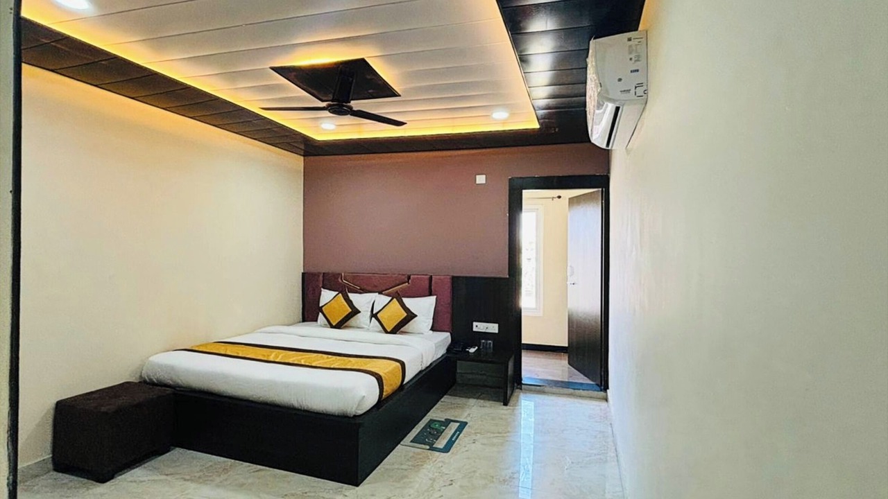 Photo of Bedroom in Varanasi