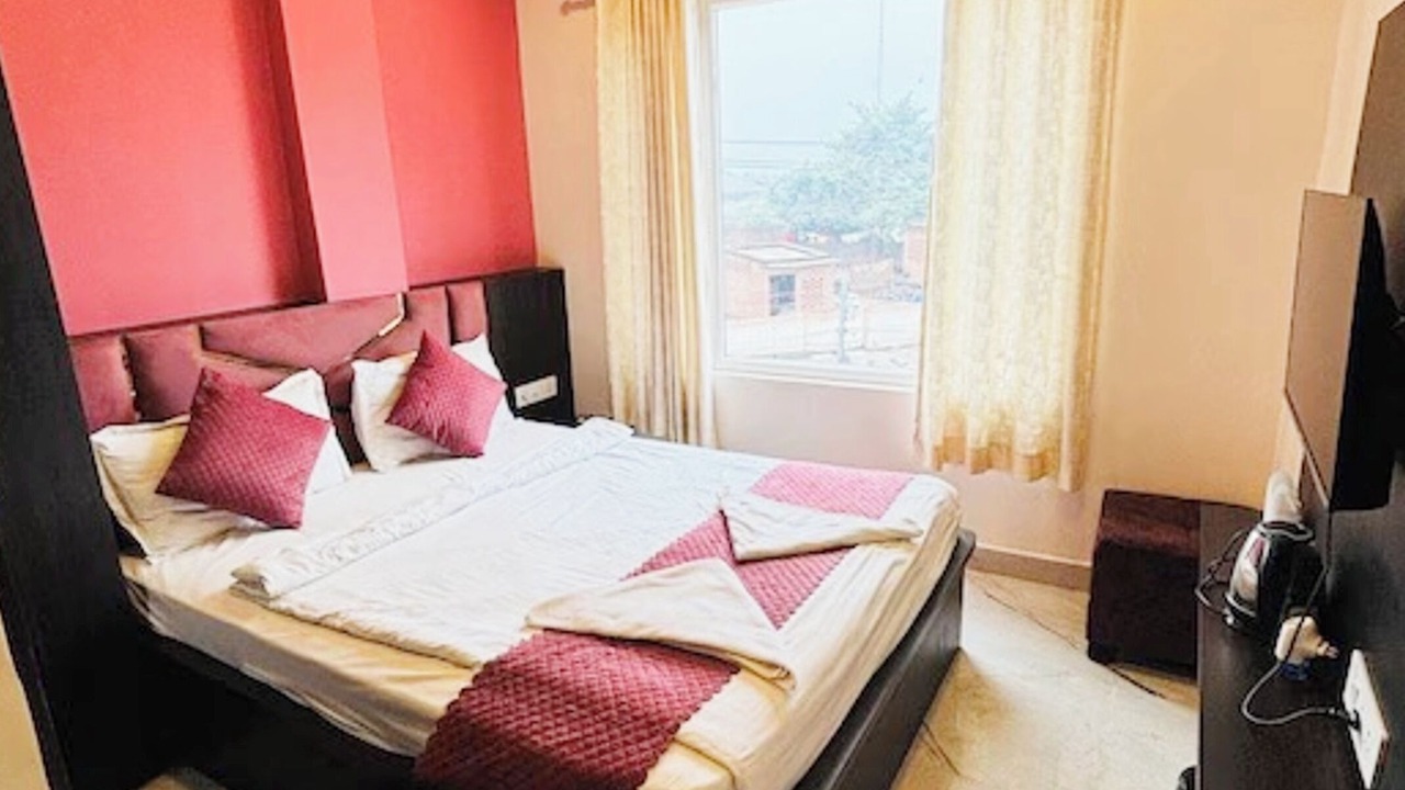 Photo of Bedroom in Varanasi