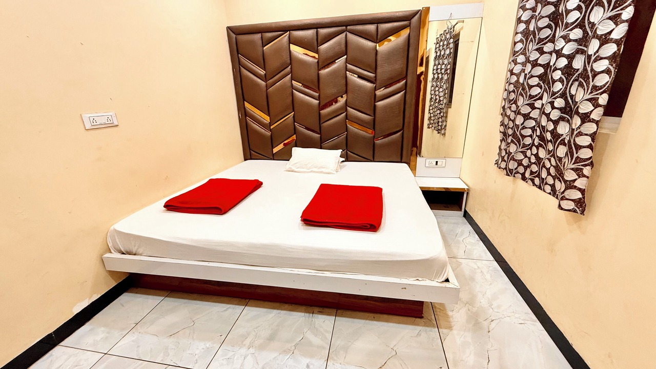 Photo of Bedroom in Ujjain