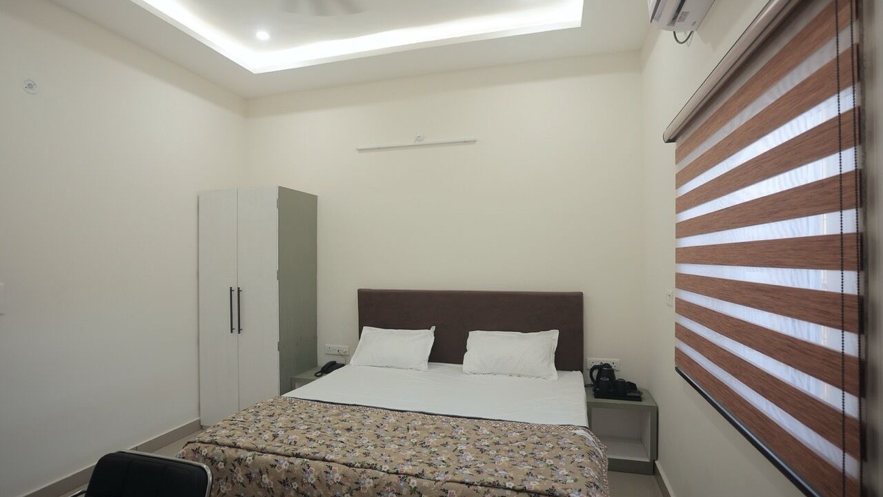 Photo of Bedroom in Bhander