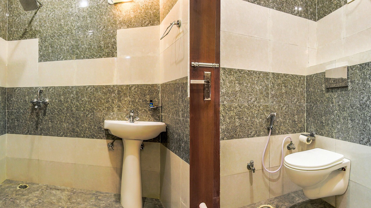 Photo of Bathroom in Kanpur