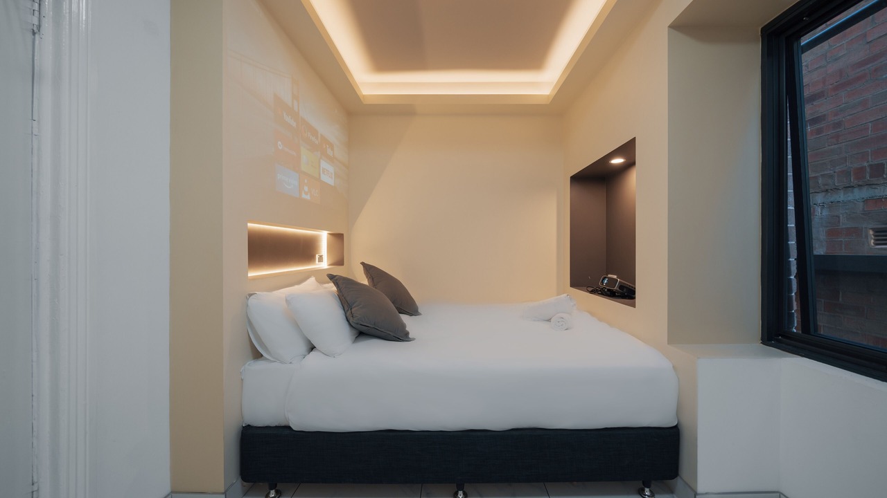 Photo of Bedroom in Woolloomooloo
