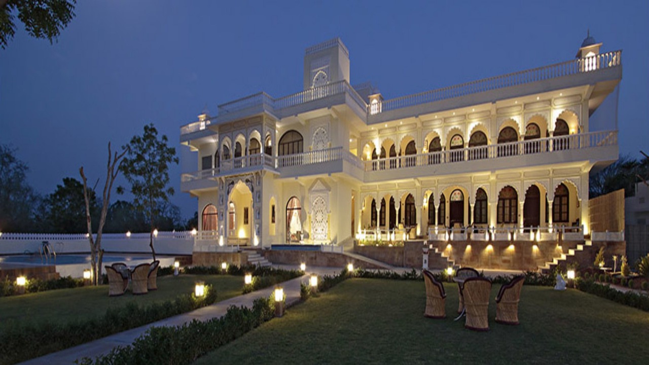Photo of Outdoor in Amer